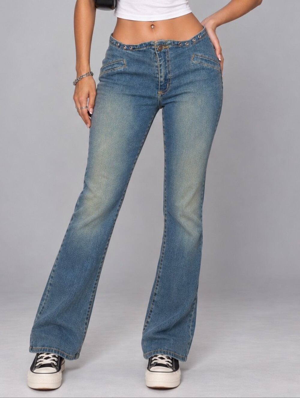 XOXO 90s Y2K Deadstock Blue Flared Lowrise Jeans Grommet Waist 11